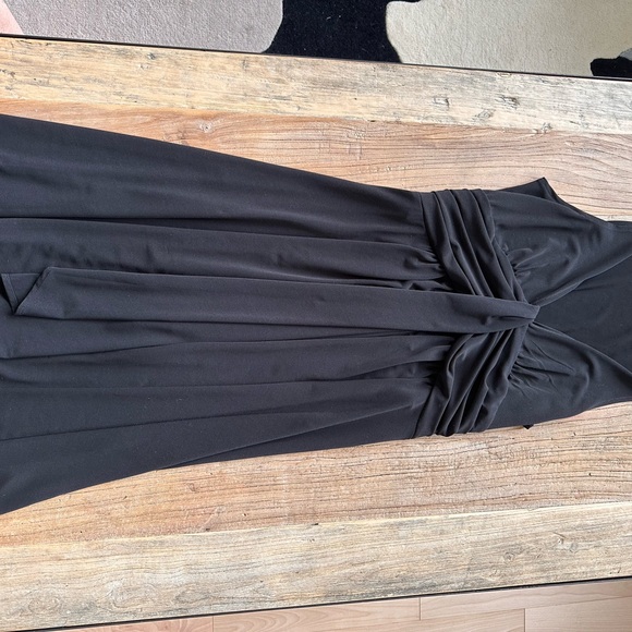 MK Michael Kors Classic Black dress - Picture 6 of 11